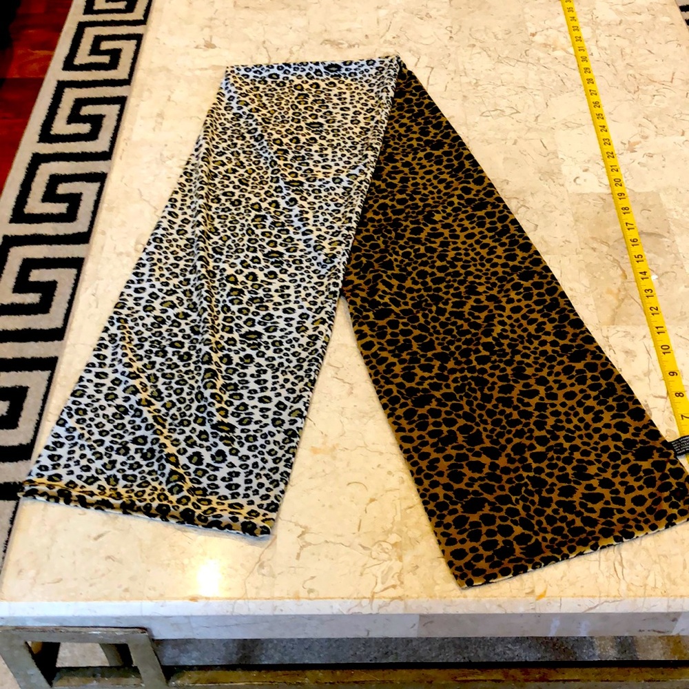 Scarf wrap leopard print